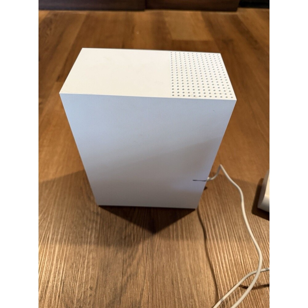 Xfinity XB10 Advanced Gateway Router - Picture 2 of 5